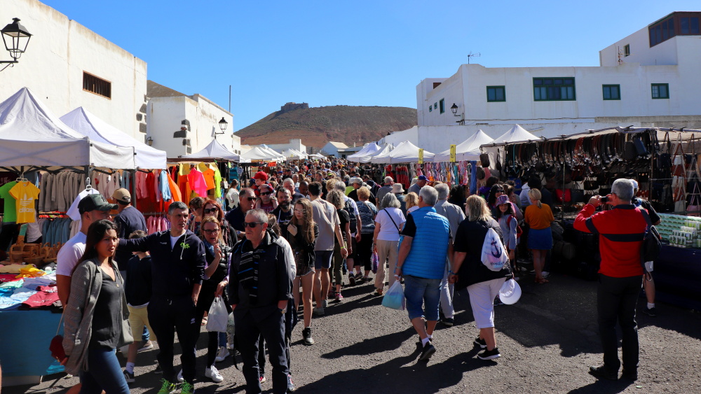 Canarias / Canary Islands, Lanzarote, market in Teguise